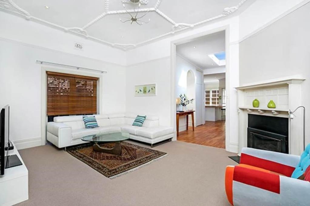 Fab05-charming Leafy 3br Home, Walk To Manly Holiday home *
